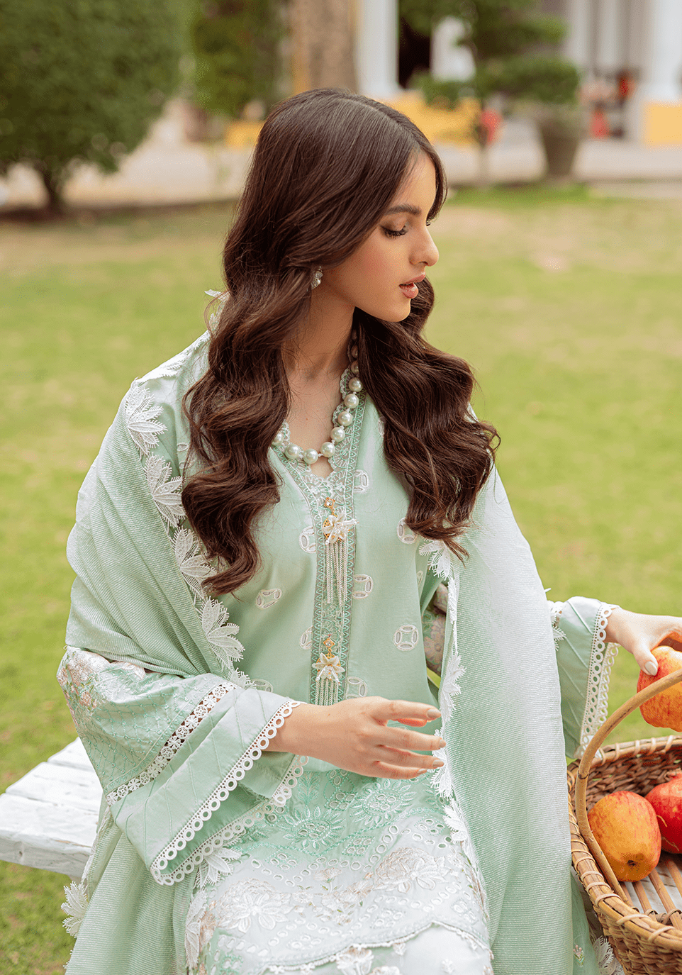 img_zarqash_lawn_23_awwal_boutique
