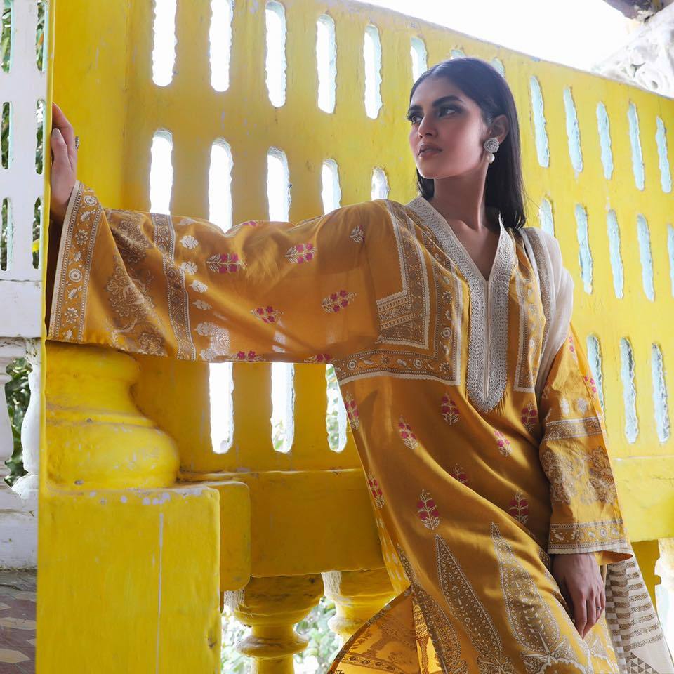 image_sana_safinaz_kurnool_block_prints_collection_awwal_boutique_sale