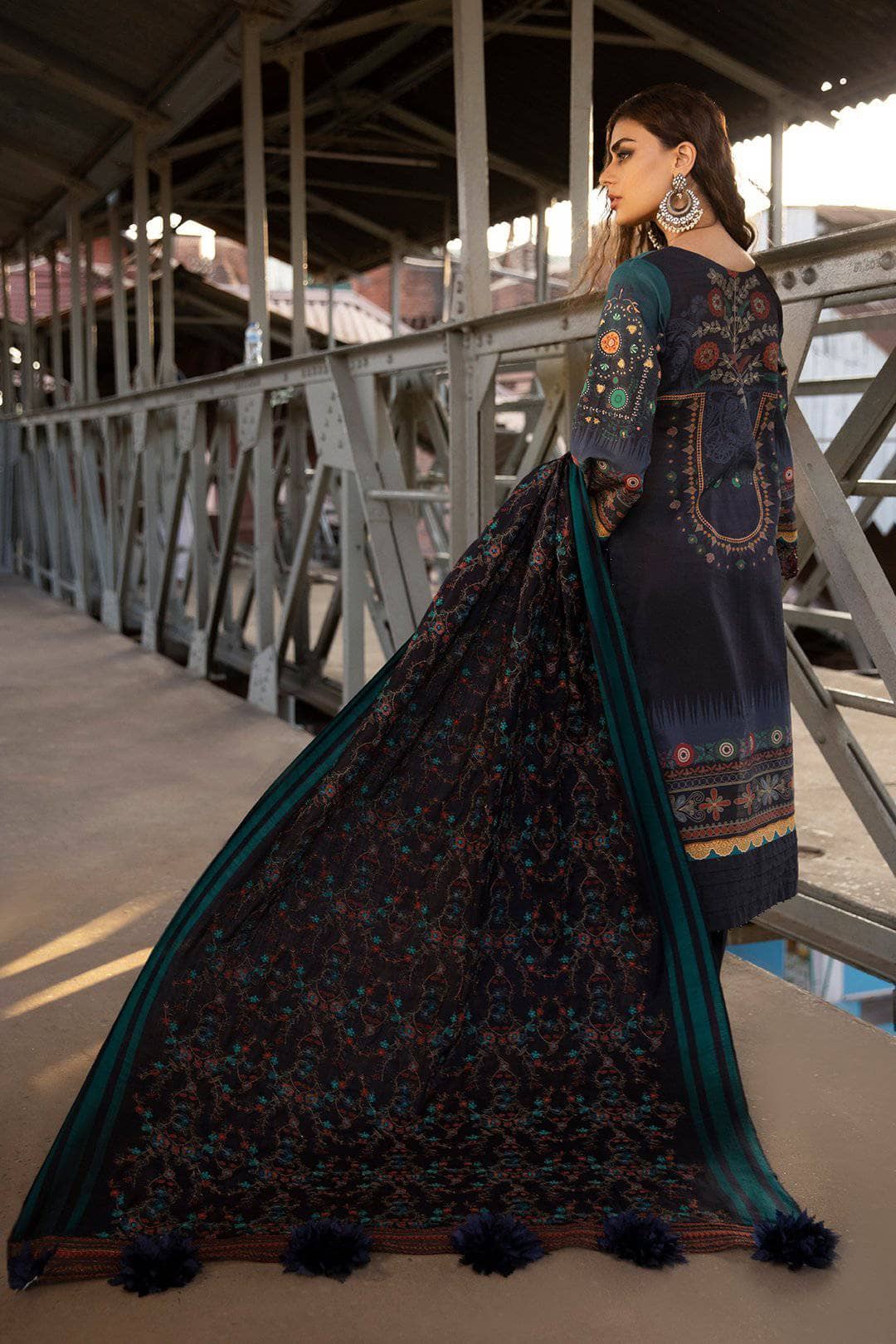 img_nureh_maya_khaddar_vol_2_awwal_boutique