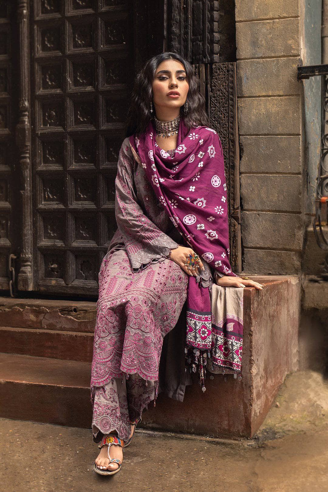 img_nureh_maya_linen_awwal_boutique