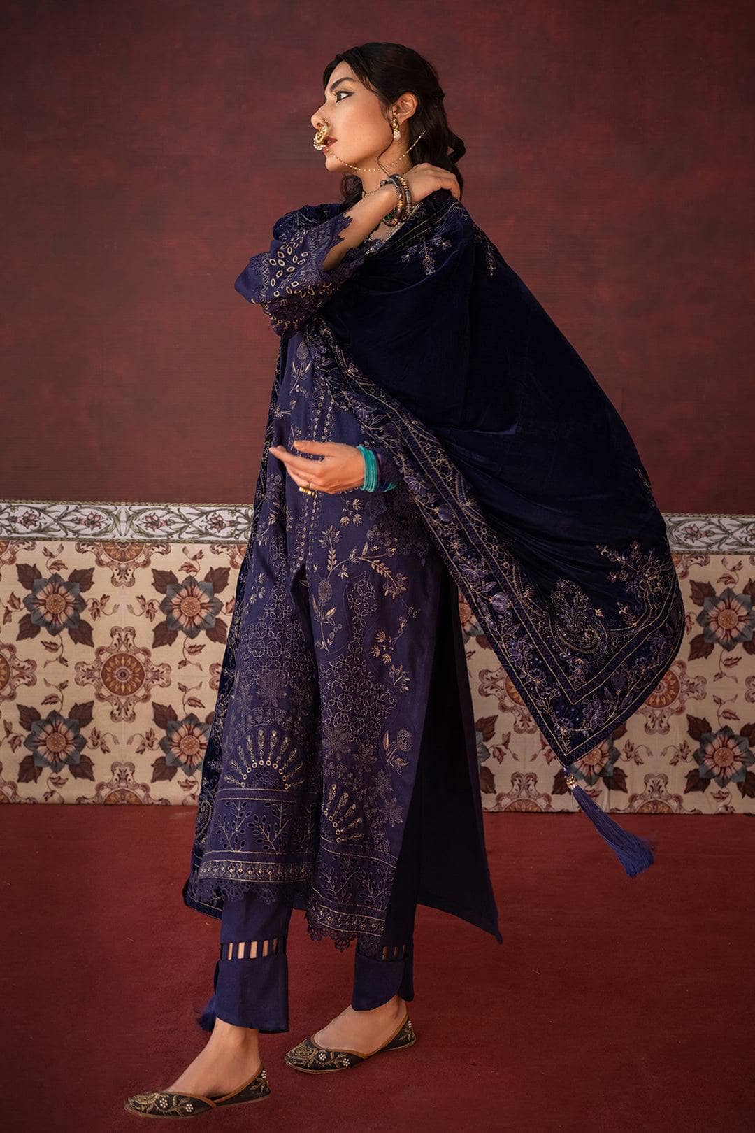 img_leather_peach_embroidered_shirt_velvet_shawl_awwal_boutique