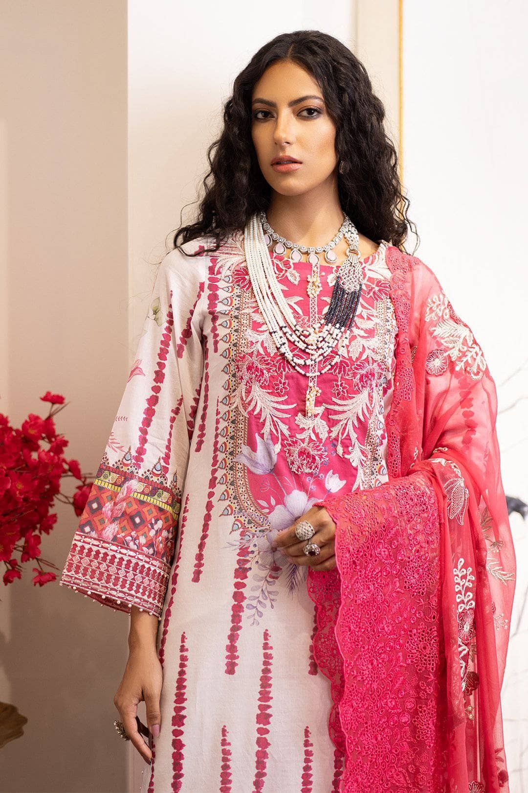 img_nureh_lawn_collection_awwal_boutique