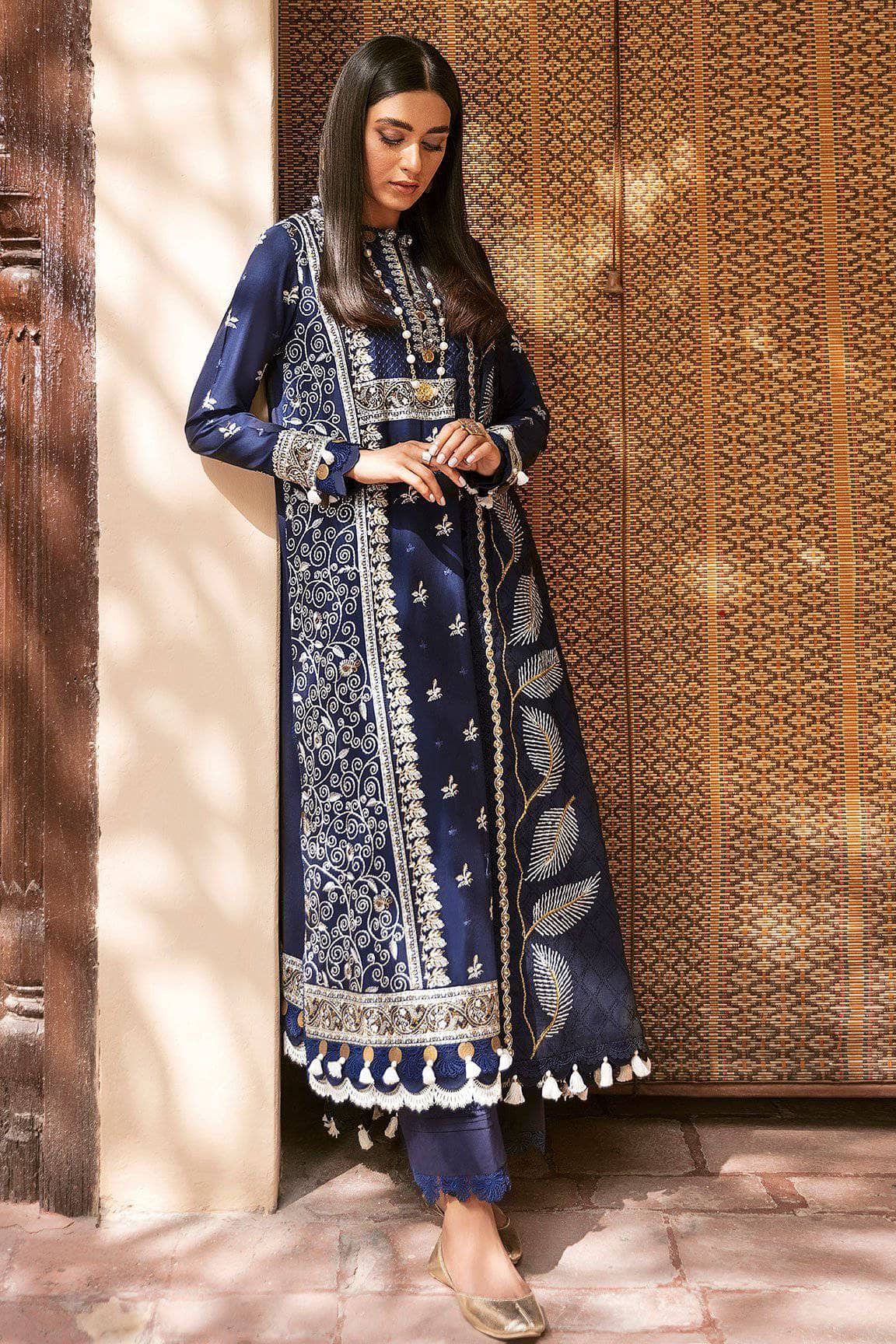 img_zaha_festive_lawn_awwal_boutique