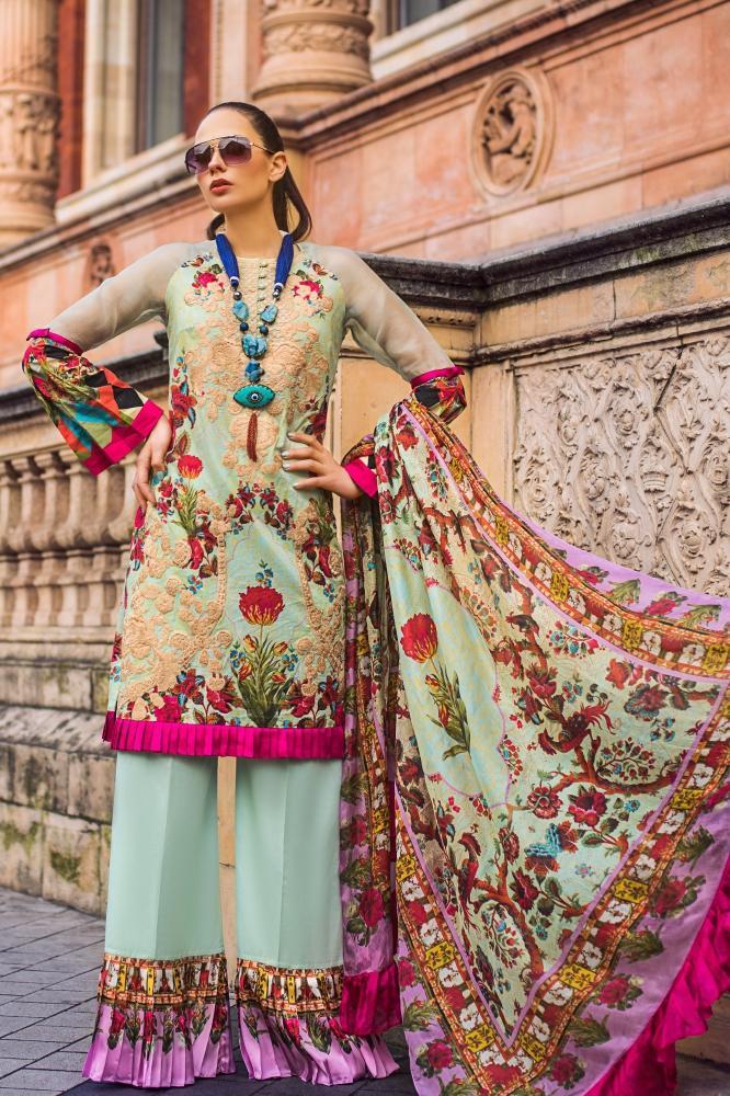 img_honey_waqar_lawn_collection_sale_awwal_boutique