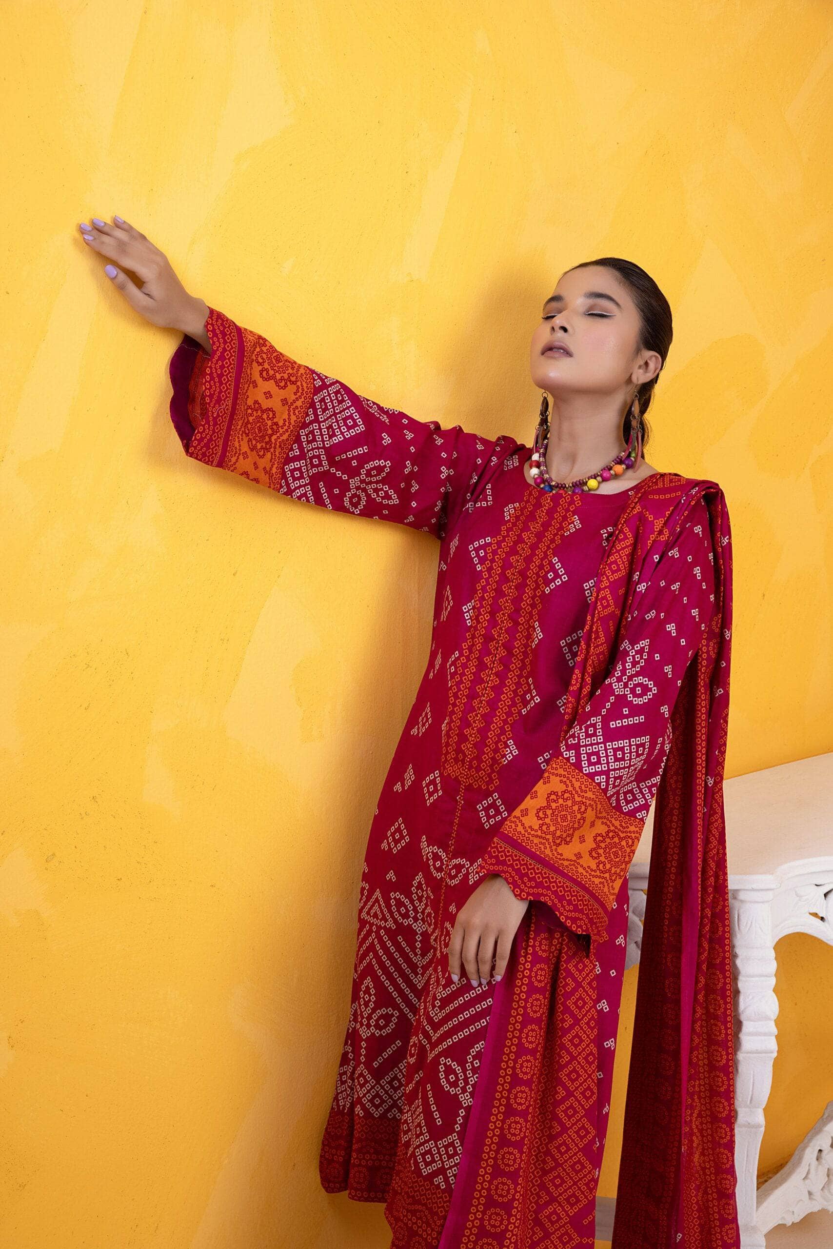 img_erum_misha_lawn_22_awwal_boutique