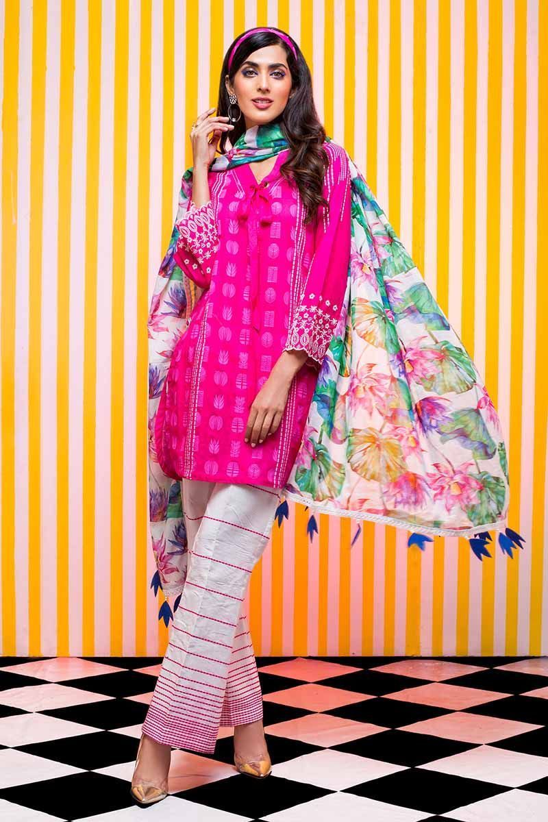 img_gul_ahmed_cambric_collection_awwal_boutique