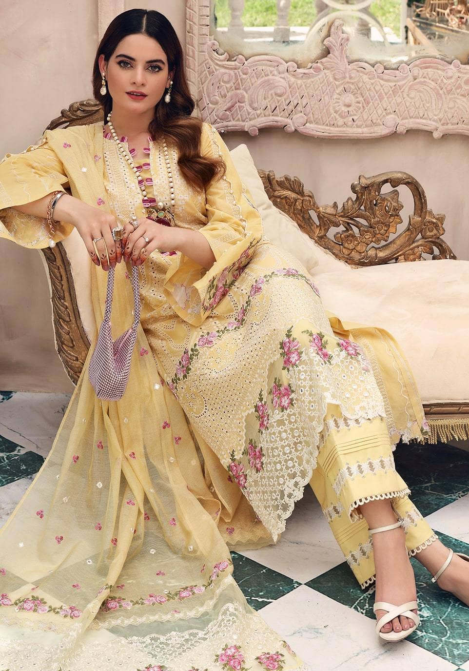 img_elaf_festive_chikankari_lawn_collection_awwal_boutique