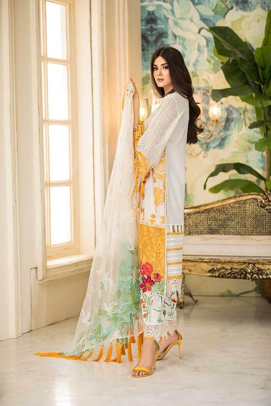 img_charizma_festive_signature_lawn_collection_2020_awwal_boutique