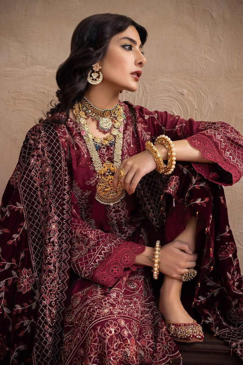 img_nureh_leather_peach_velvet_awwal_boutique