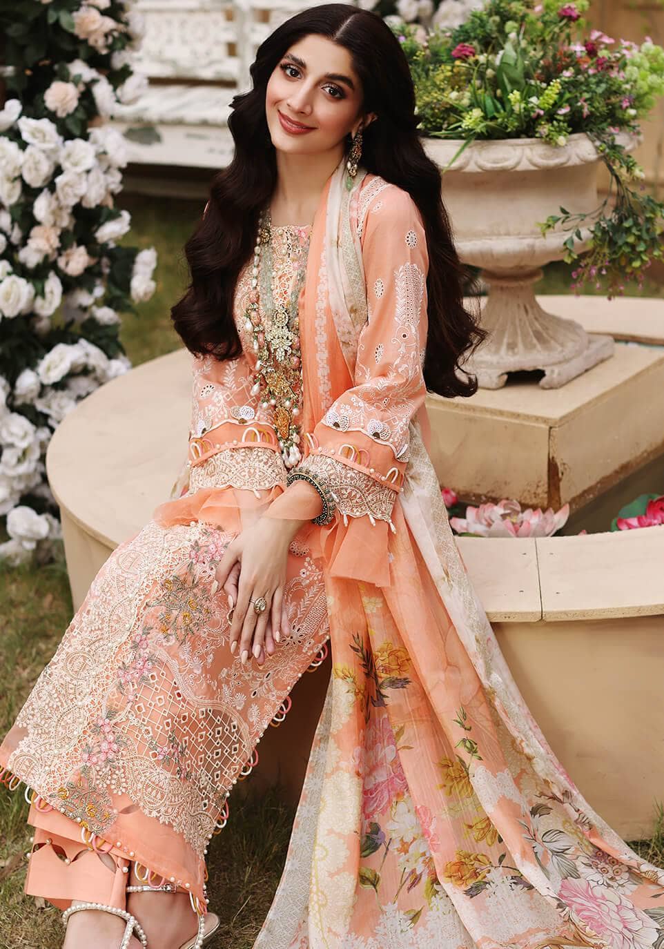 img_elaf_luxury_lawn_22_awwal_boutique