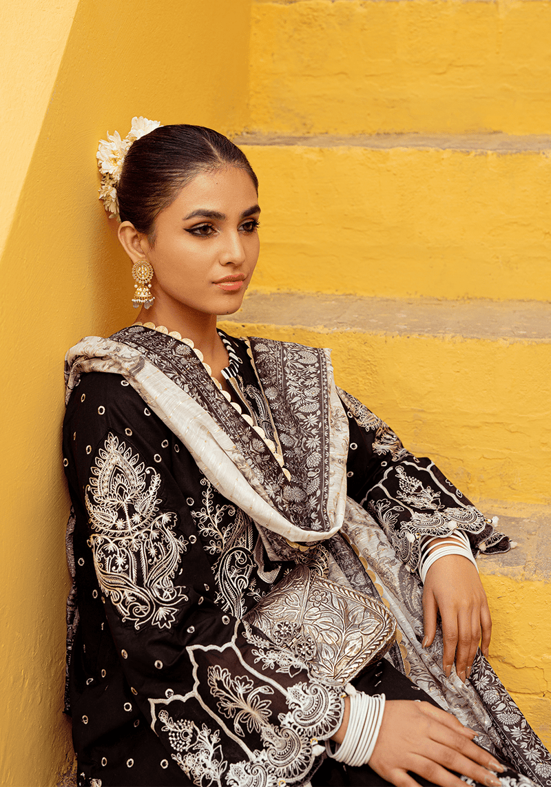 img_zarqash_lawn_23_awwal_boutique