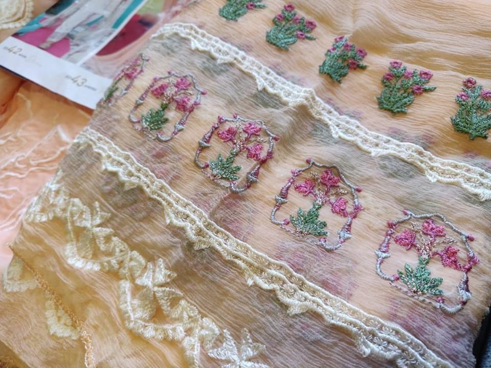 img_open_pics_firdous_festive_lawn_collection_awwal_boutique