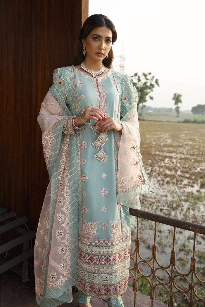 img_qalamkar_luxury_lawn_2021_awwal_boutique