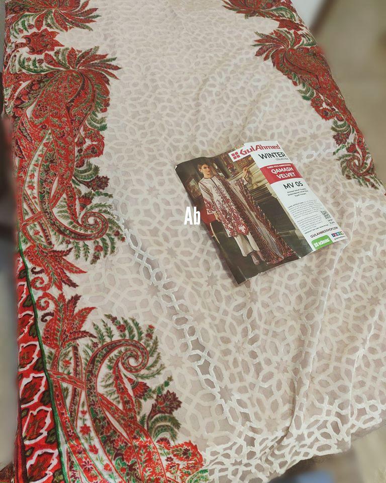 img_gul_ahmed_winter_collection_awwal_boutique