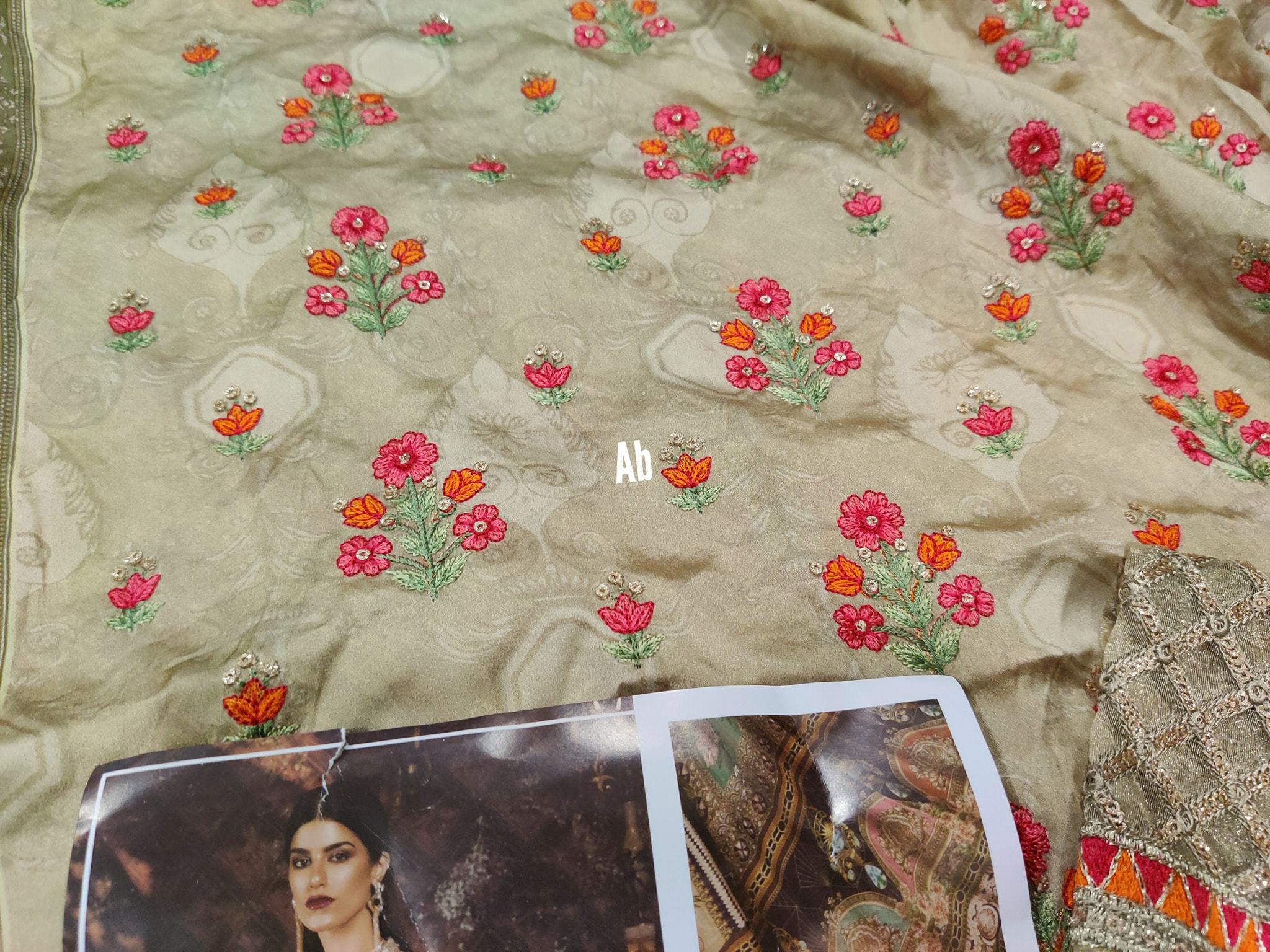 img_maria_b_silk_collection_open_pics_awwal_boutique