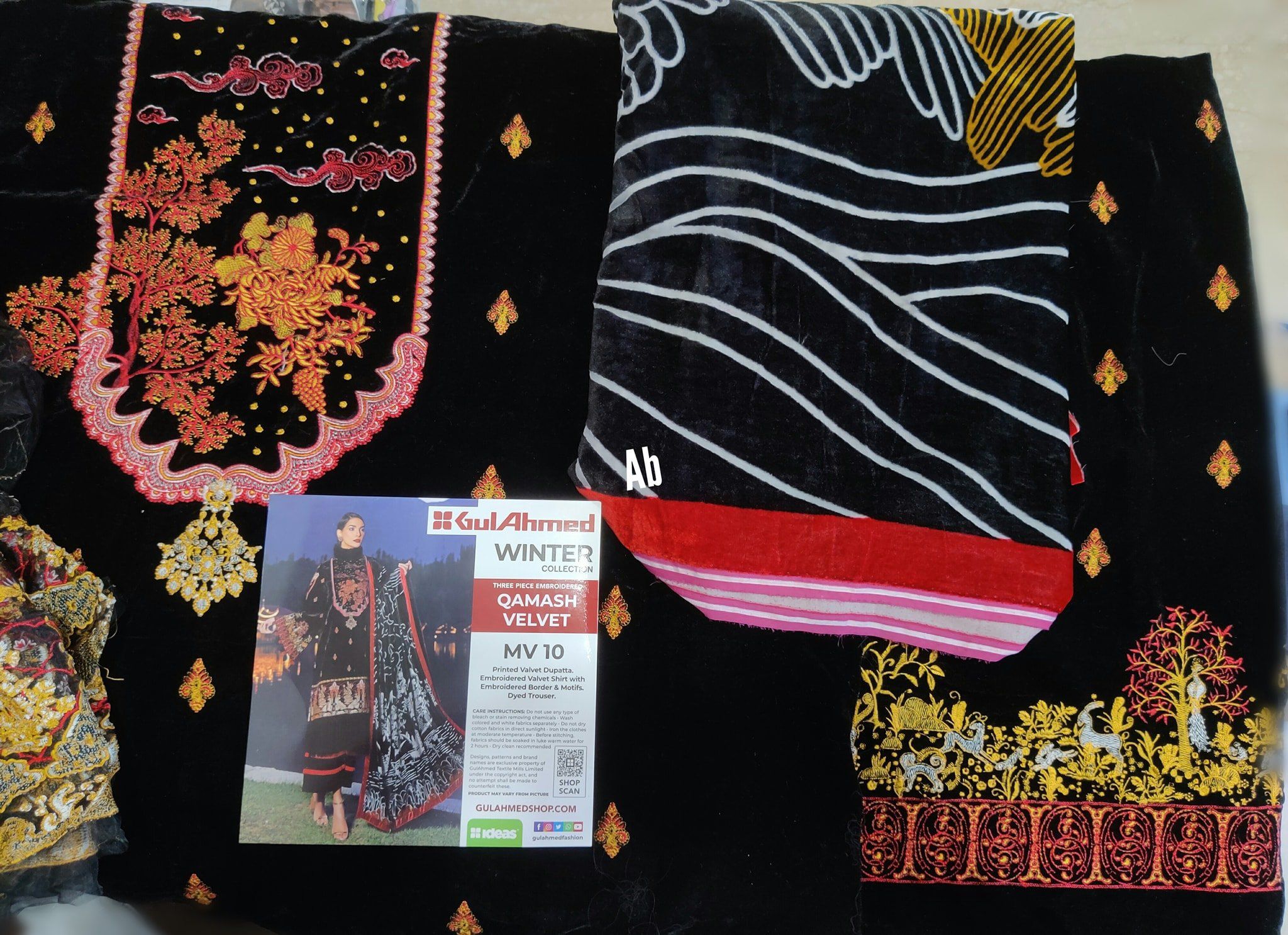 img_gul_ahmed_winter_collection_awwal_boutique