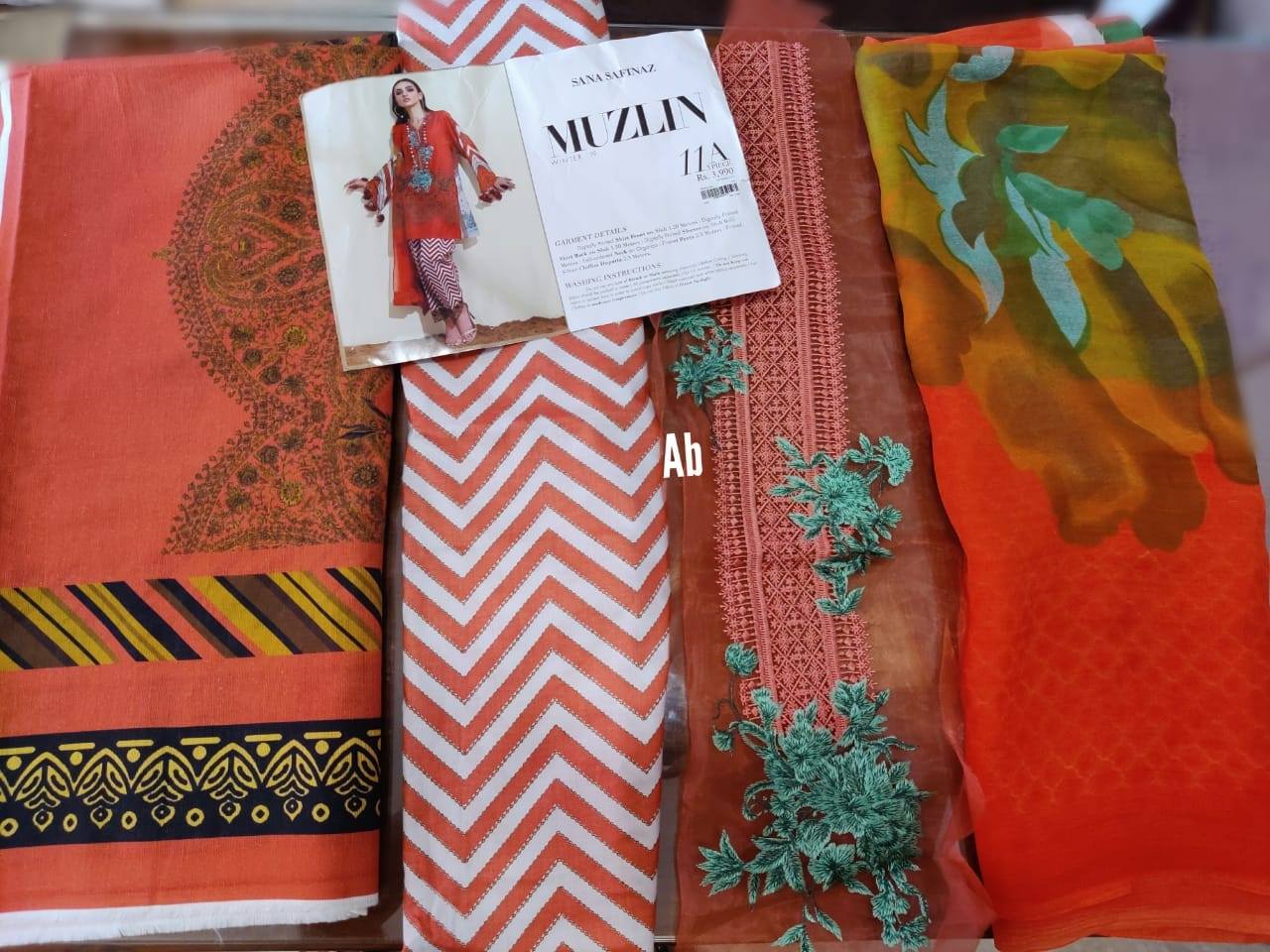 img_sana_safinaz_muzlin_winter_collection_awwal_boutique