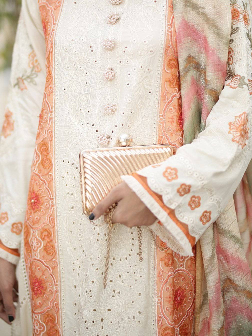 img_parishay_winter_collection_awwal_boutique