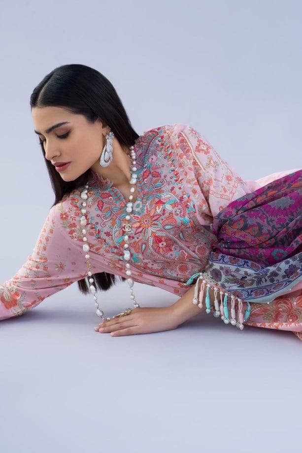 img_sana_safinaz_muzlin_vol_2_awwal_boutique