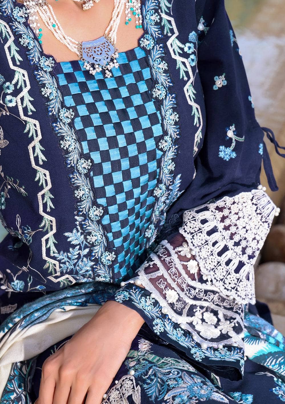 img_elaf_winter_22_awwal_boutique