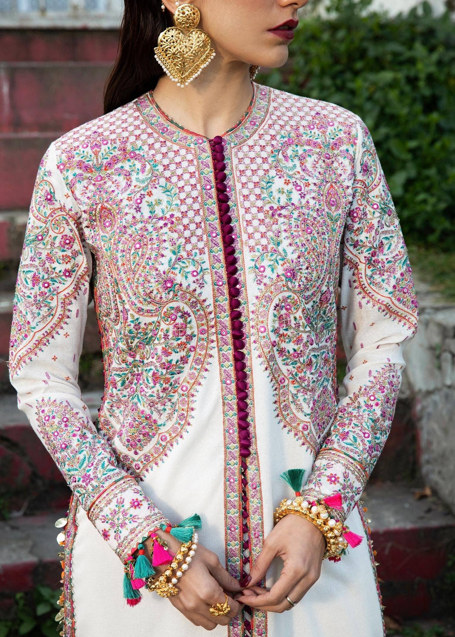 img_hussain_rehar_karandi_22_awwal_boutique