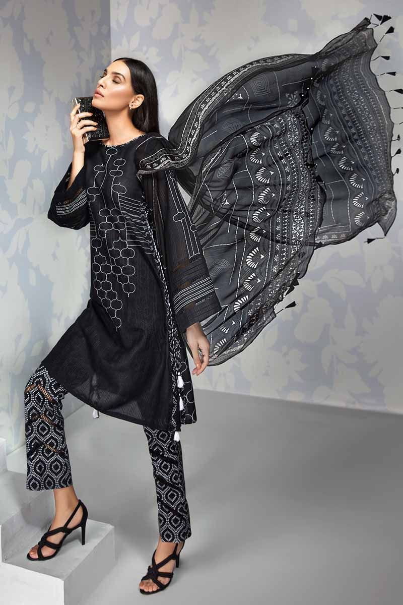 img_gul_ahmed_cambric_collection_awwal_boutique