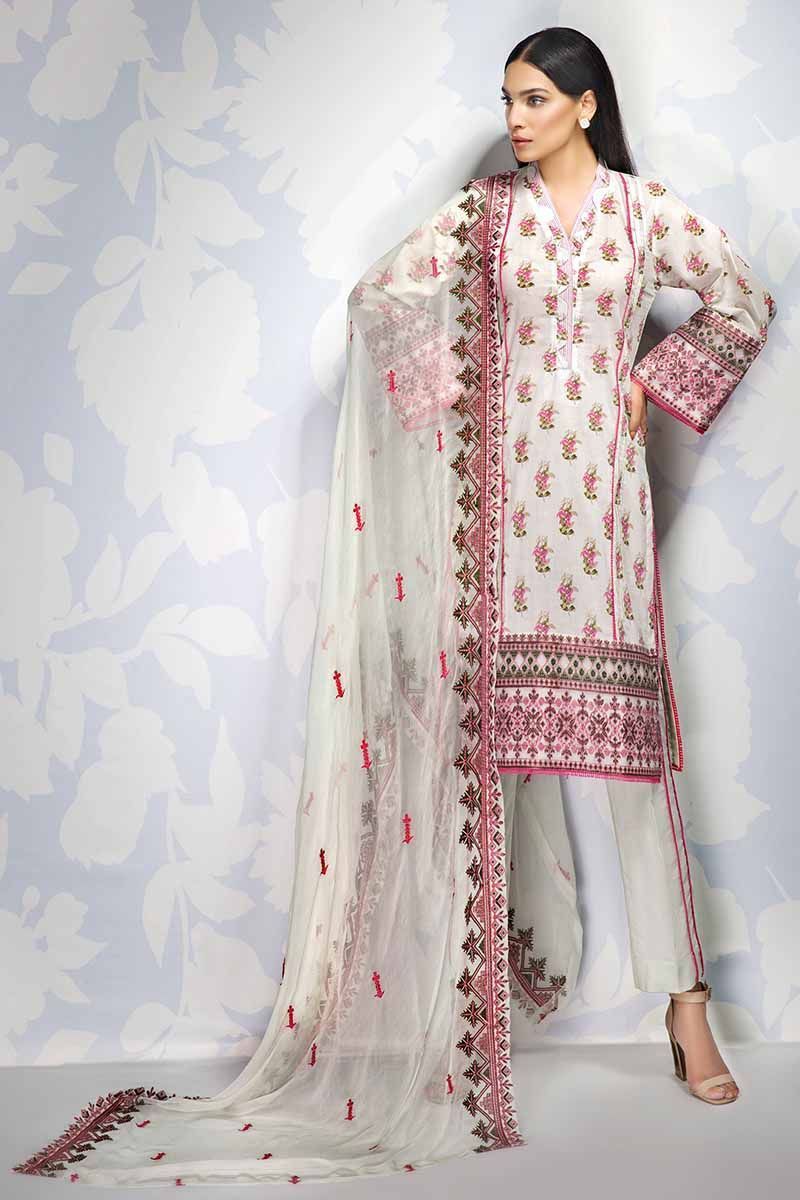 img_gul_ahmed_cambric_collection_awwal_boutique