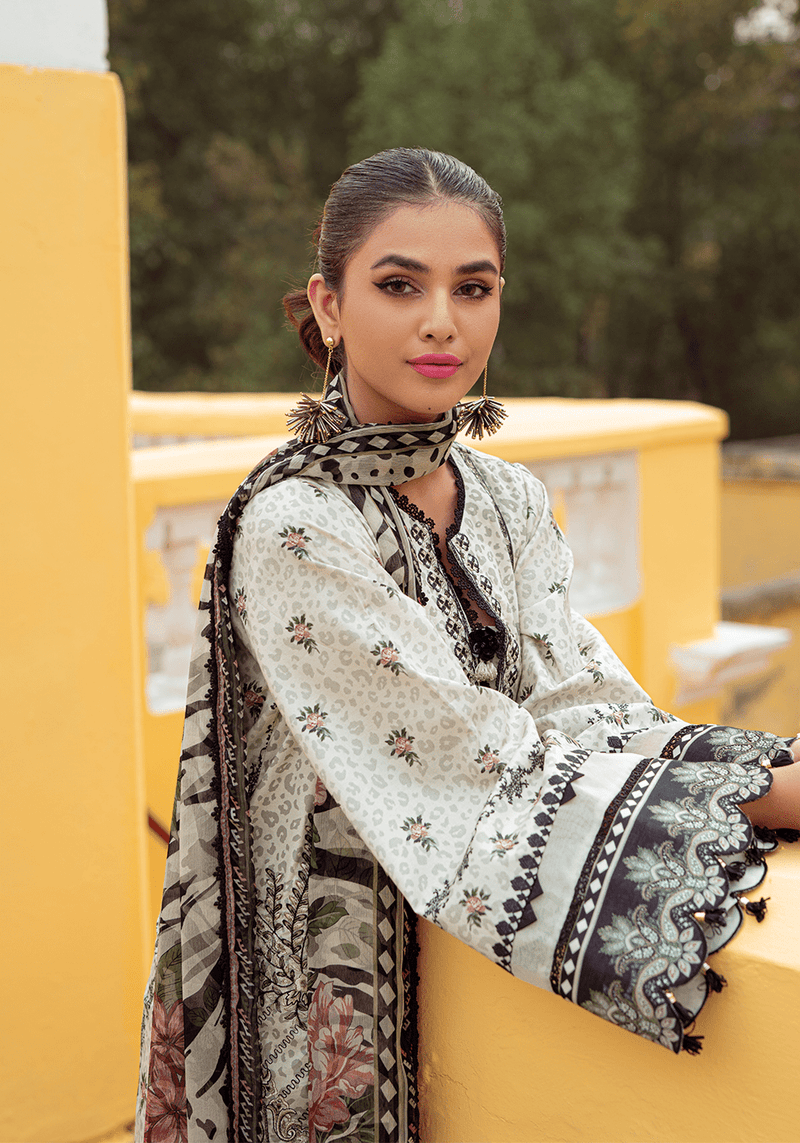 img_zarqash_lawn_23_awwal_boutique