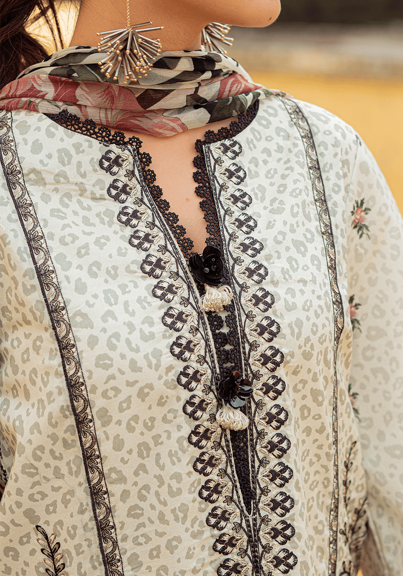 img_zarqash_lawn_23_awwal_boutique