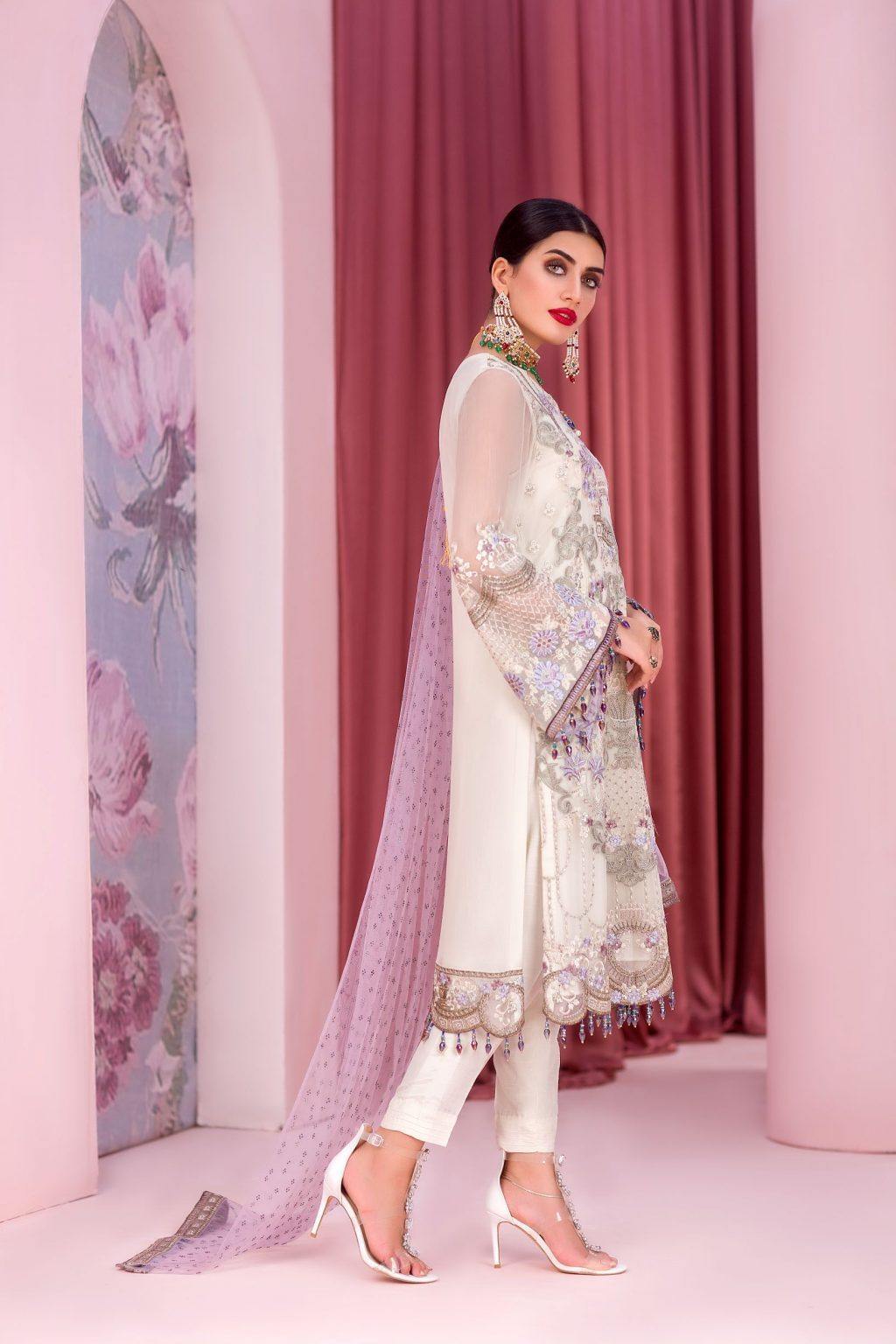 img_kuch_khaas_by_flossie_chiffon_vol_7_awwal_boutique