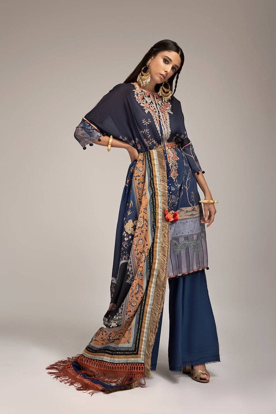 img_sobia_nazir_lawn_prints_22_awwal_boutique