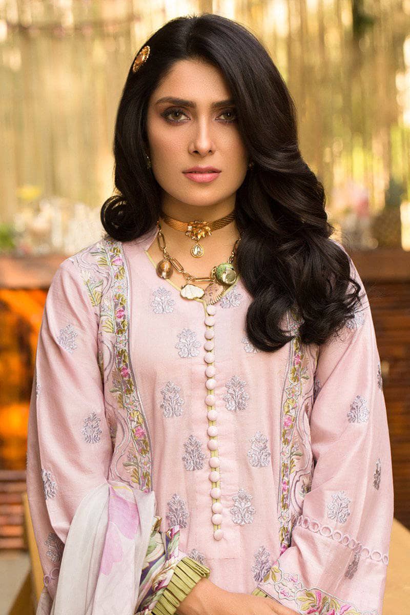 img_zoha_lawn_2021_by_ansab_jahangir_awwal_boutique