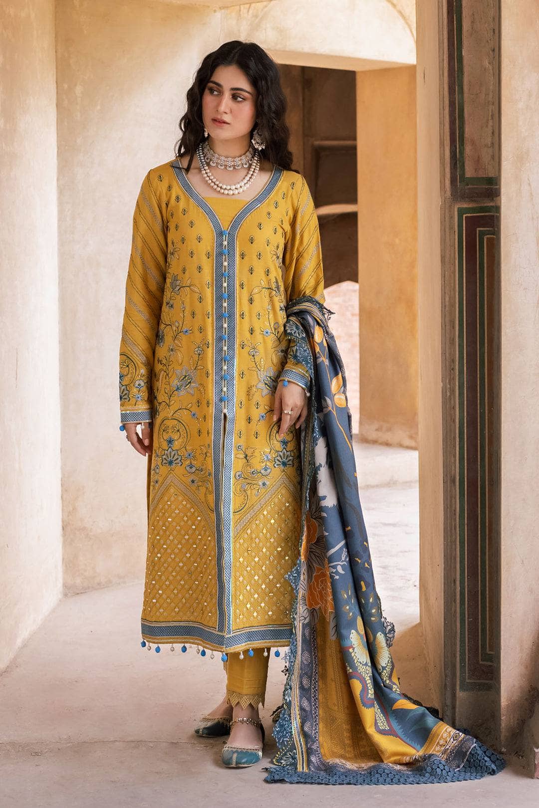 img_nureh_maya_khaddar_awwal_boutique