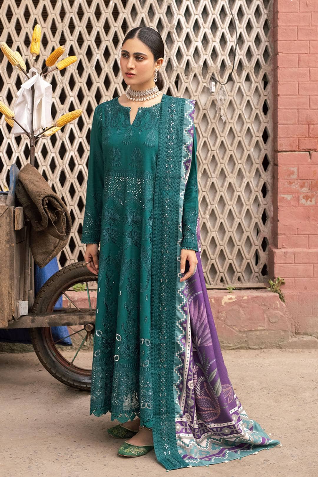 img_nureh_maya_khaddar_awwal_boutique