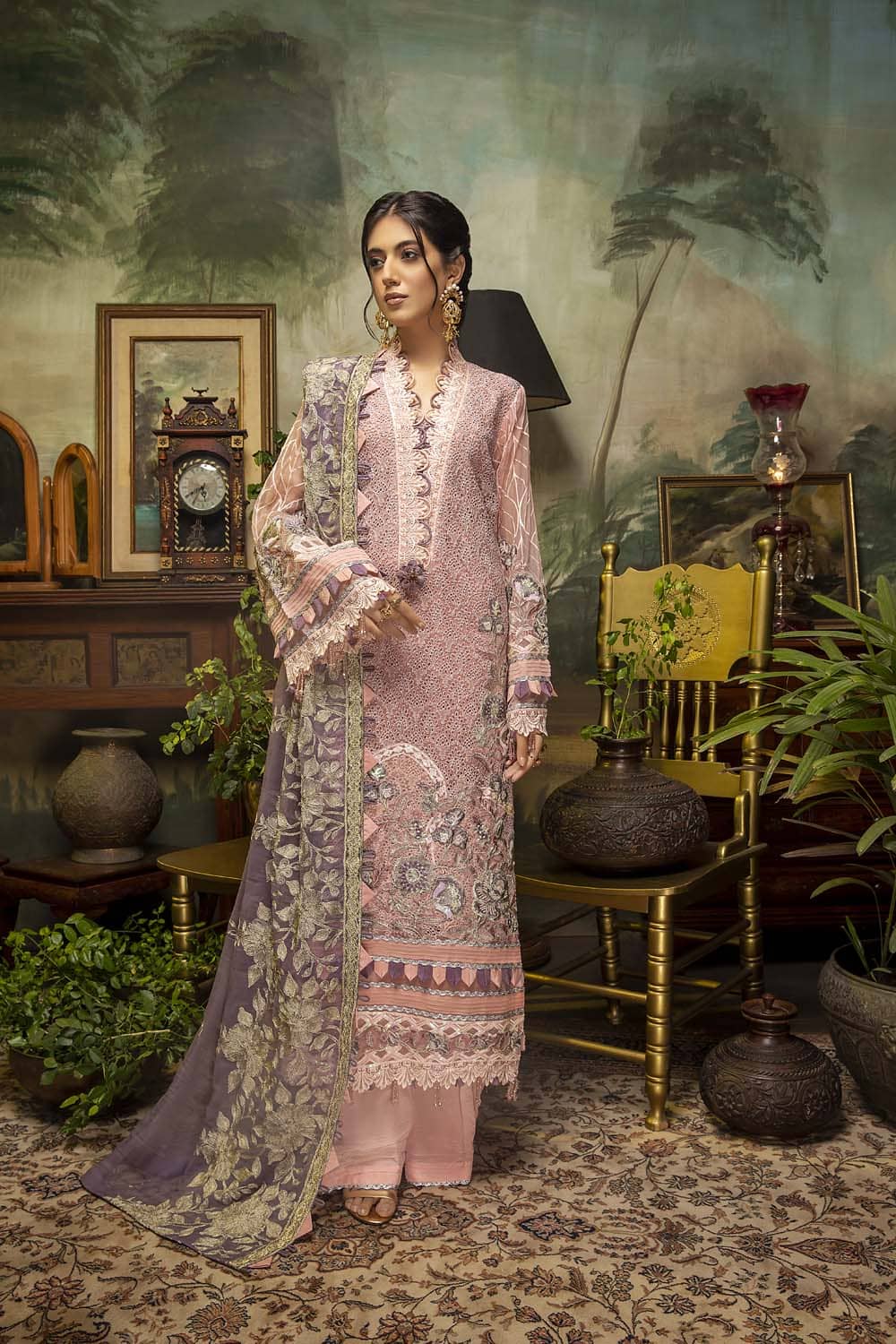 img_adans_libas_schiffli_chikankari_chiffon_awwal_boutique