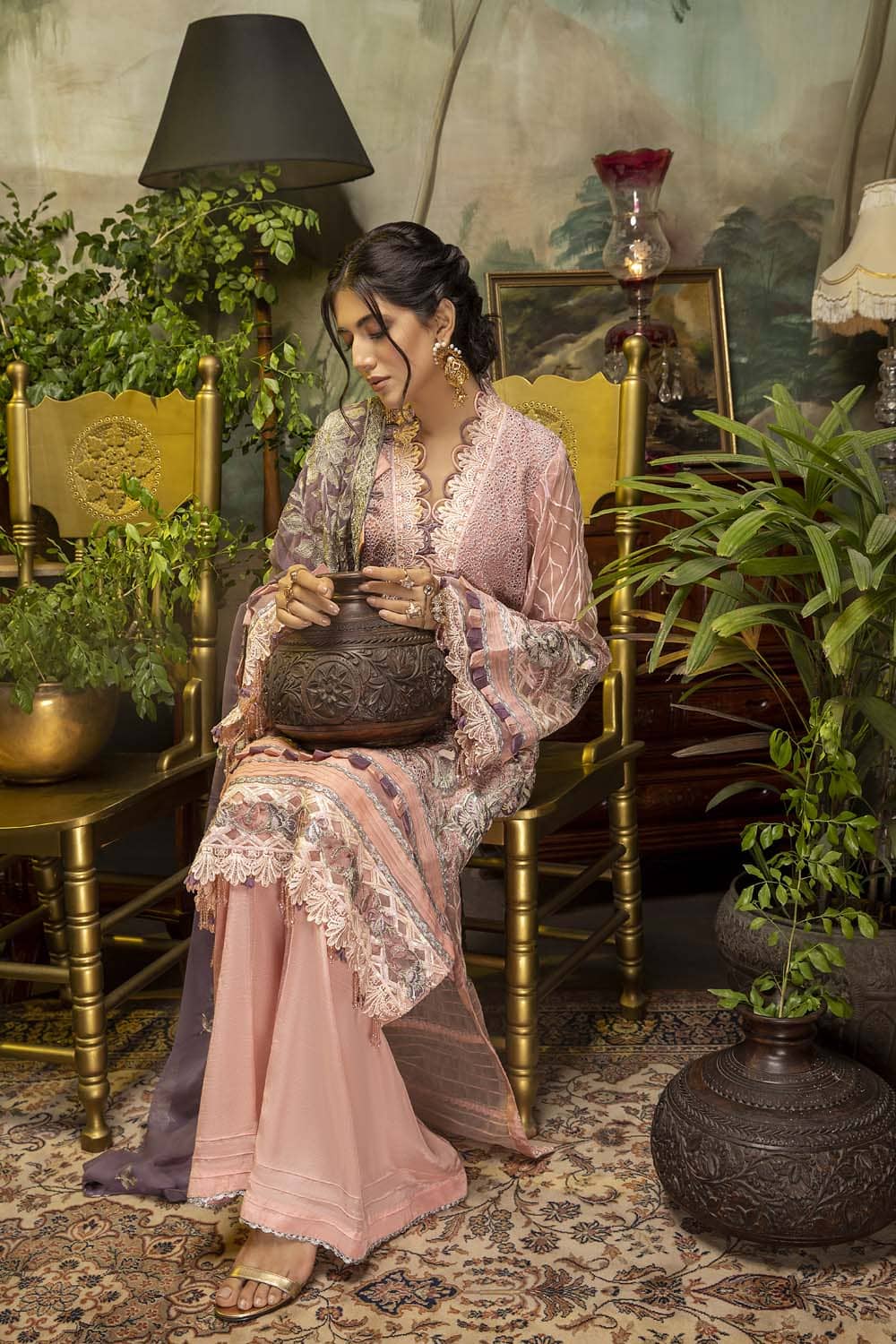 img_adans_libas_schiffli_chikankari_chiffon_awwal_boutique