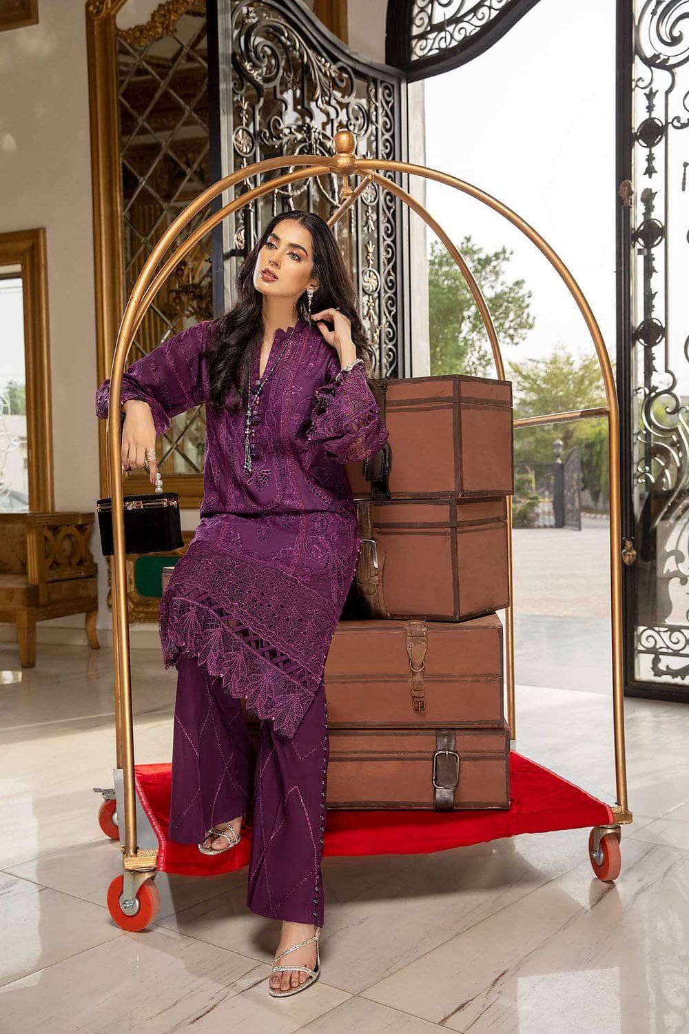 img_adans_libas_sensation_awwal_boutique