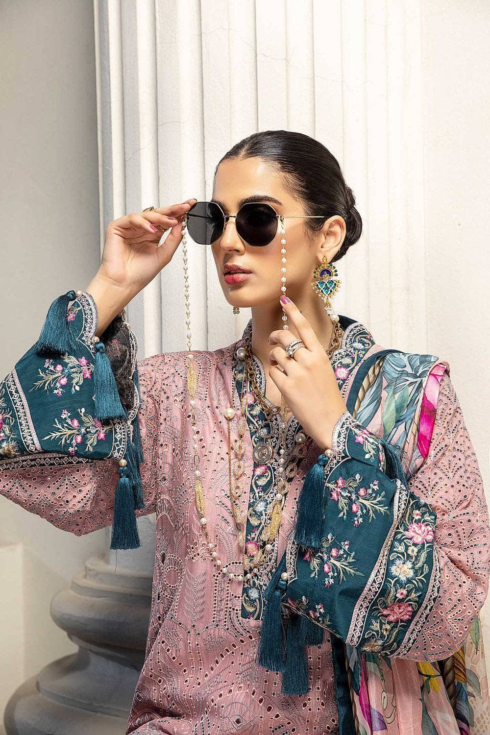 img_adans_libas_sensation_awwal_boutique