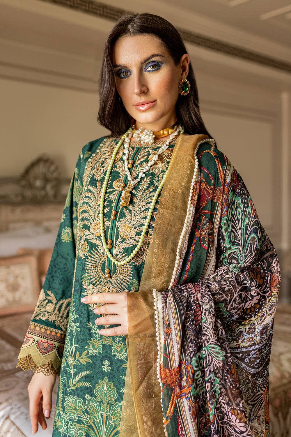 img_jade_bliss_lawn_23_awwal_boutique