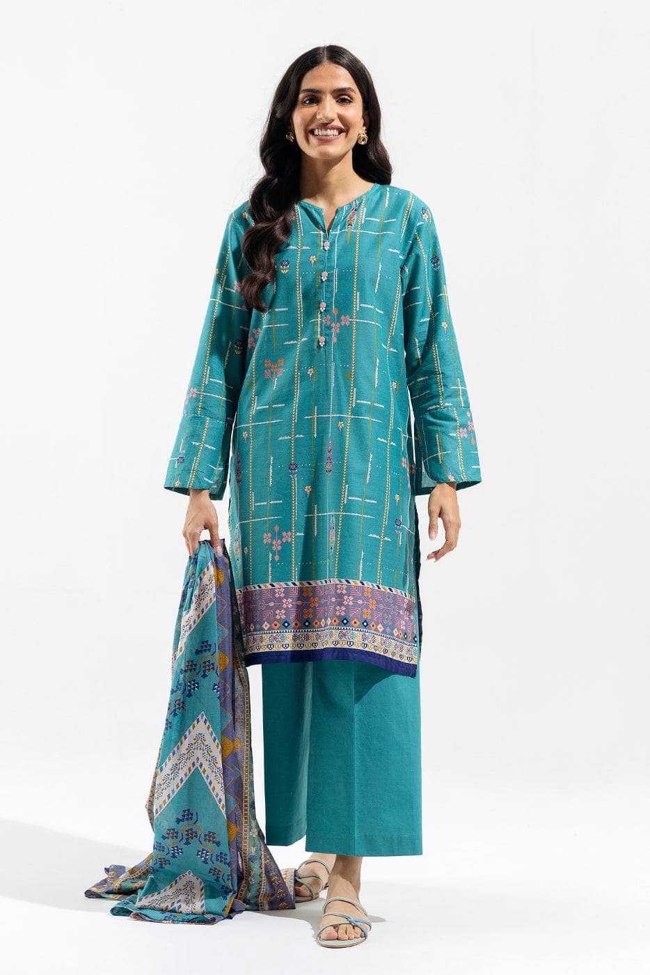 img_beechtree_lawn_23_awwal_boutique