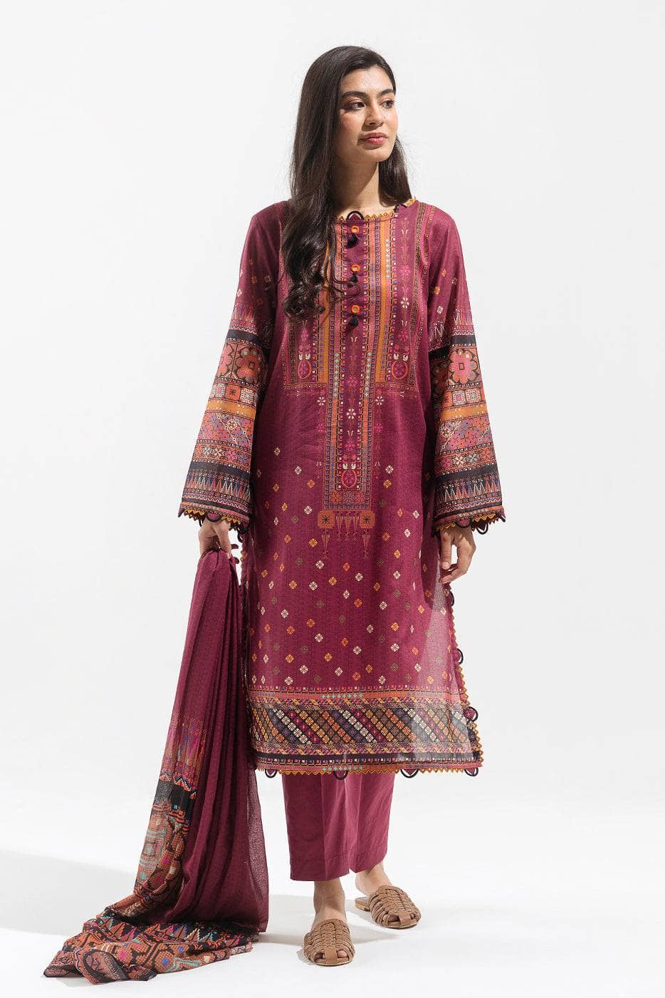 img_beechtree_lawn_23_awwal_boutique