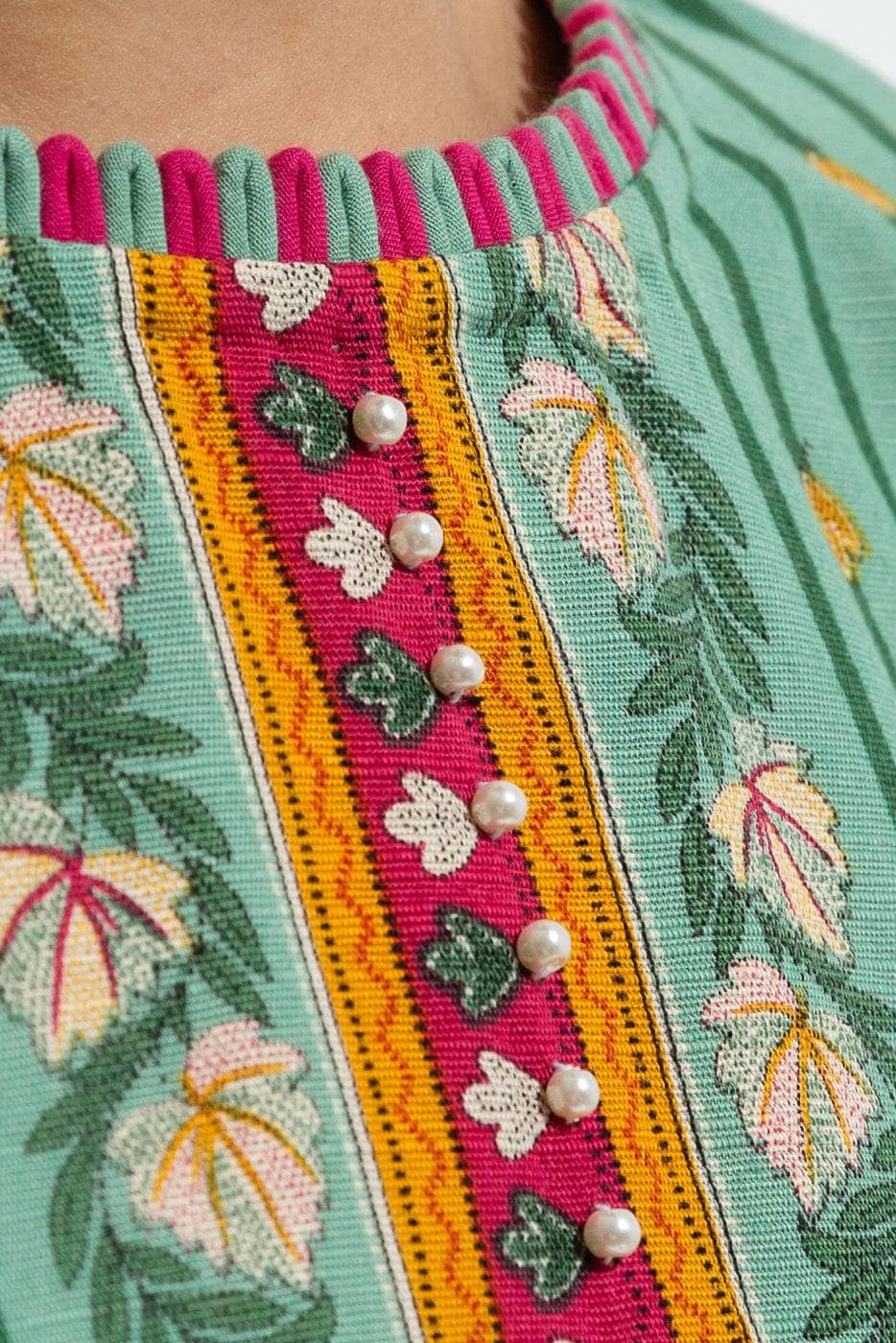 img_beechtree_fall_winter_22_awwal_boutique