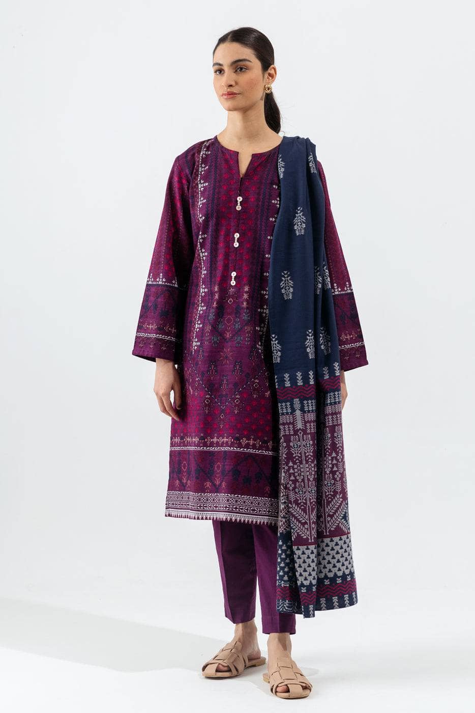 Img_beechtree_fall_winter_22_awwal_boutique