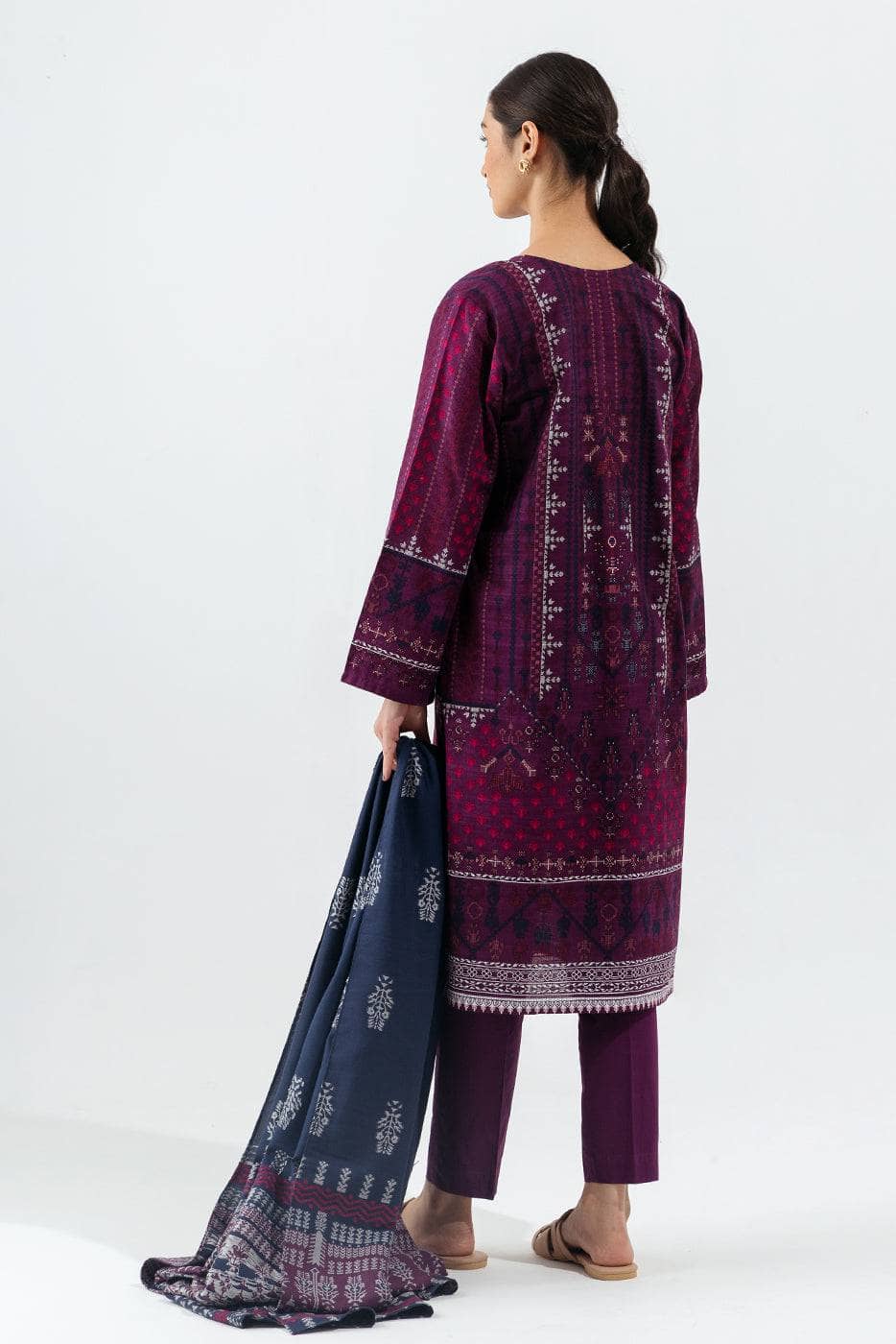 Img_beechtree_fall_winter_22_awwal_boutique