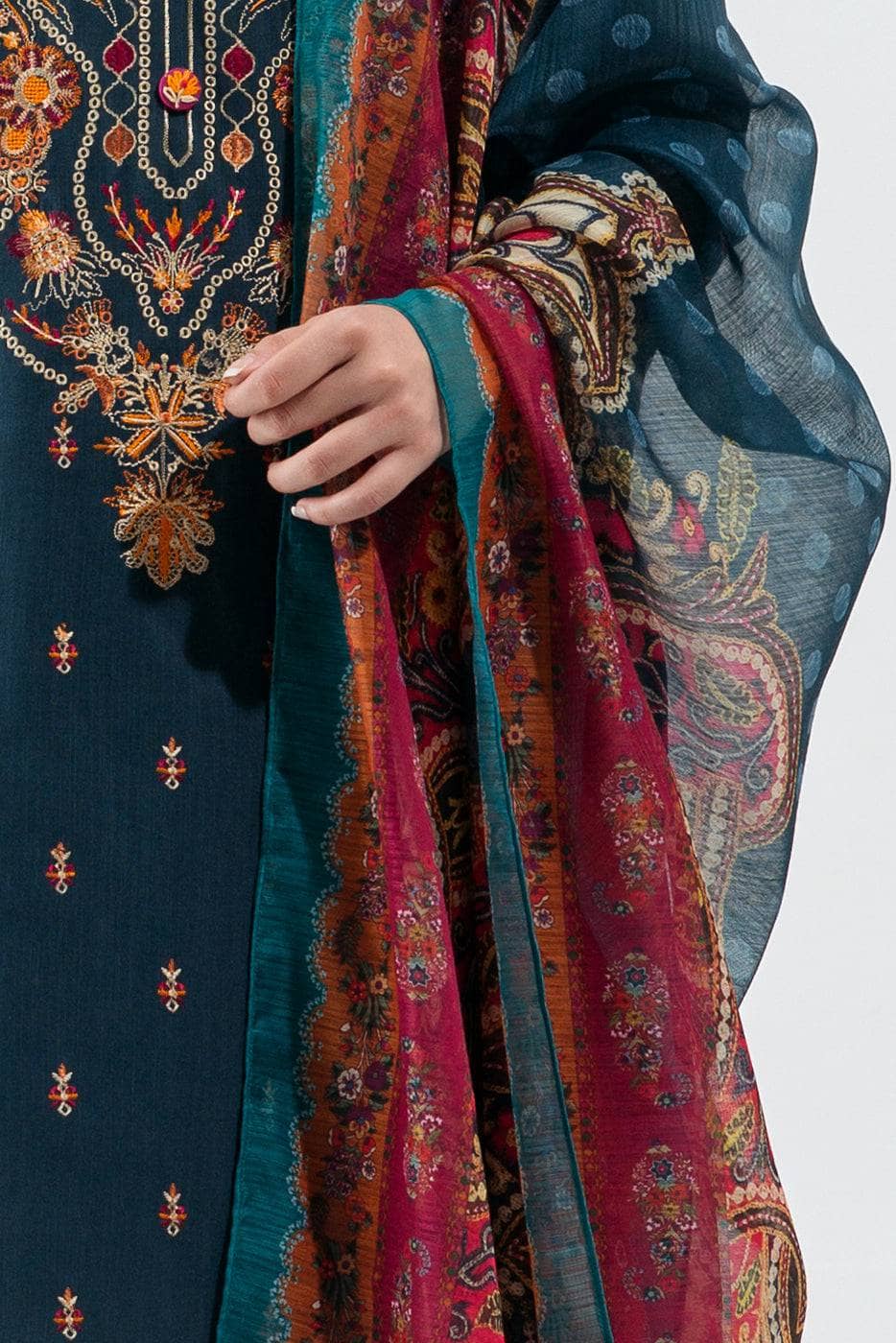 Img_beechtree_fall_winter_22_awwal_boutique