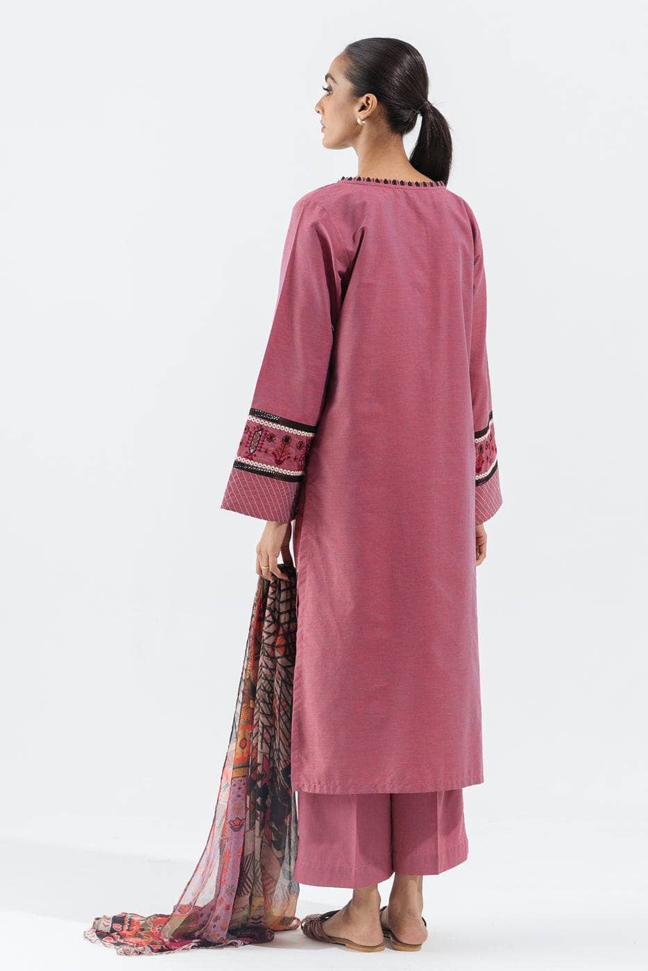 Img_beechtree_fall_winter_22_awwal_boutique