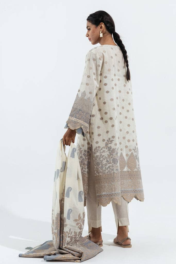 img_beechtree_lawn_2022_awwal_boutique