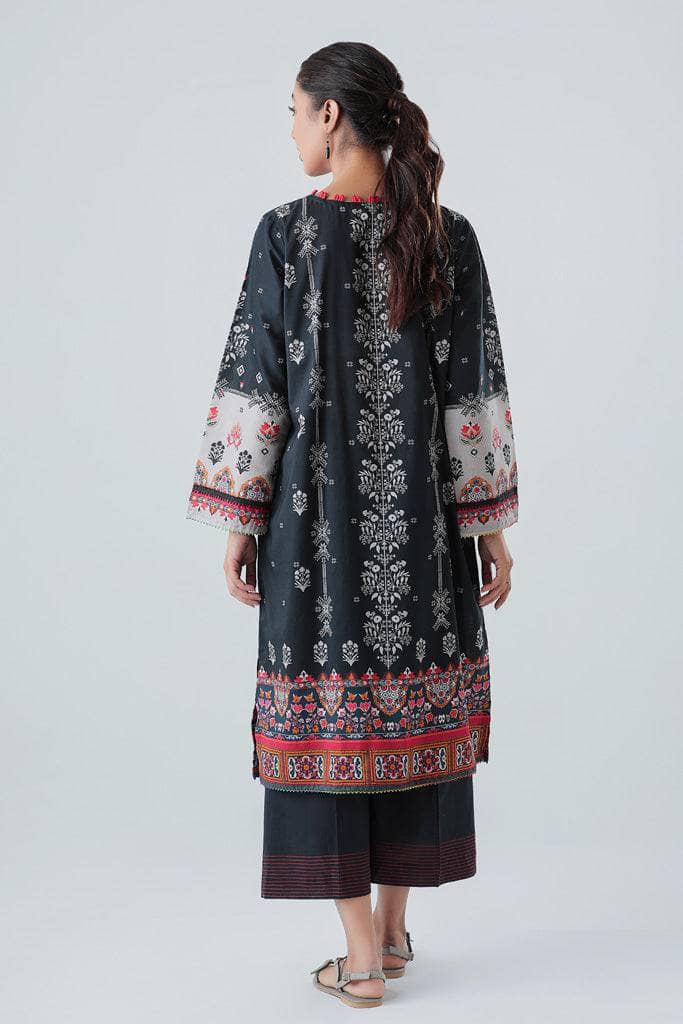 img_beechtree_lawn_22_awwal_boutique