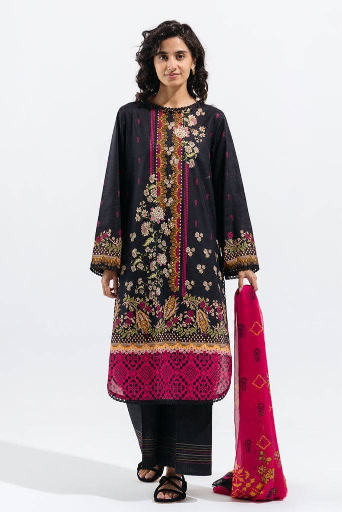 img_beechtree_lawn_2022_awwal_boutique