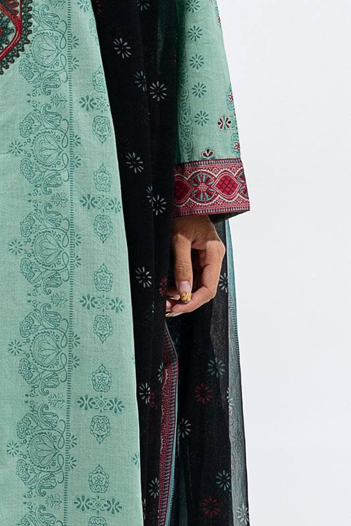 img_beechtree_lawn_2022_awwal_boutique